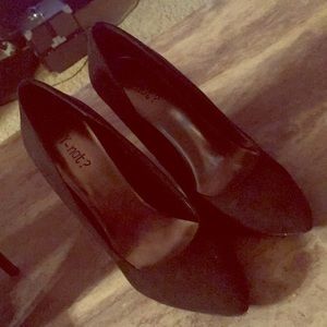 Black heels, size 8. Too small never worn.